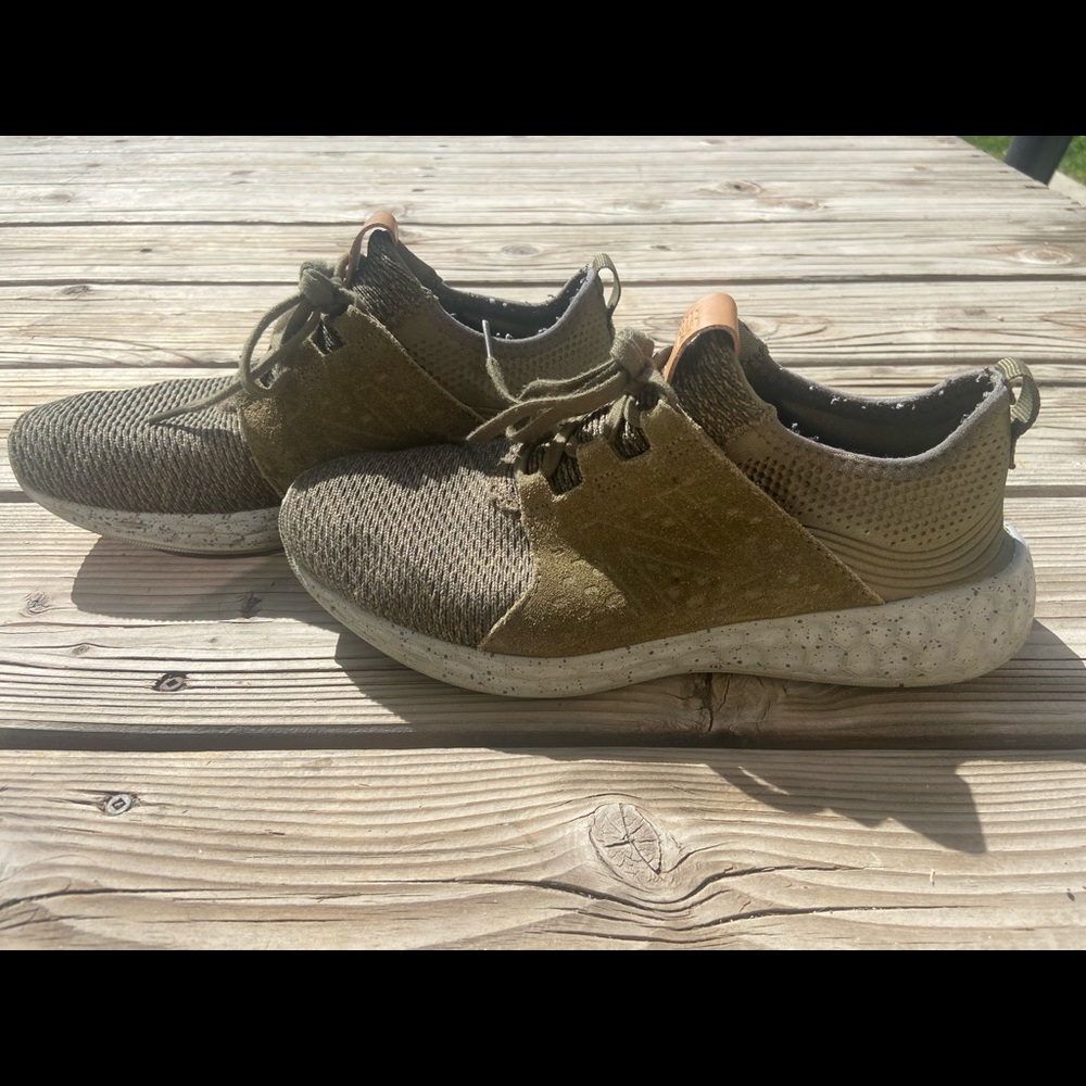 Army Green - NB Sneakers - 7.5
